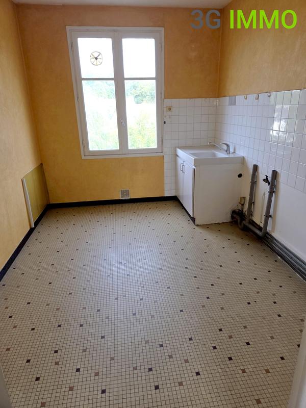 Appartement - 85 m² - 3 pièces