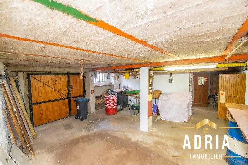 Maison - 166 m² - 7 pièces