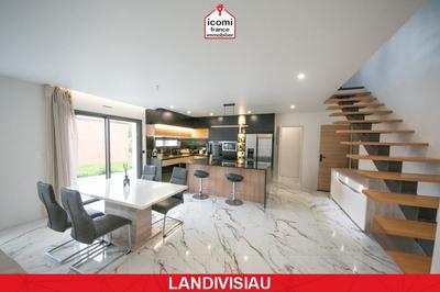 Maison - 130 m² - 6 pièces