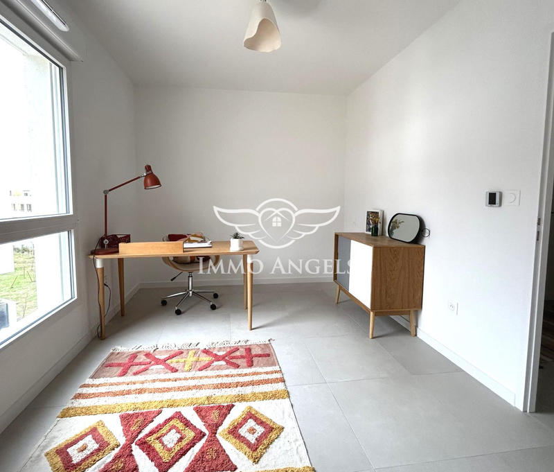 Appartement - 125 m² - 5 pièces