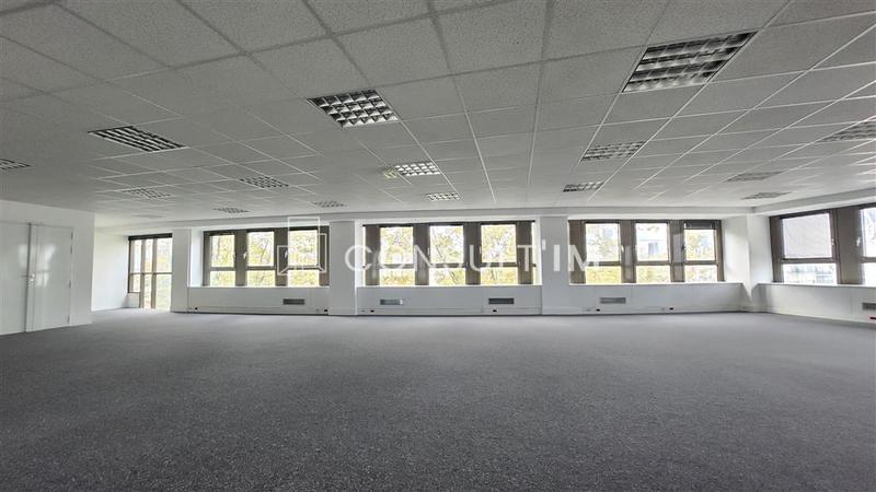Bureau - 204 m²