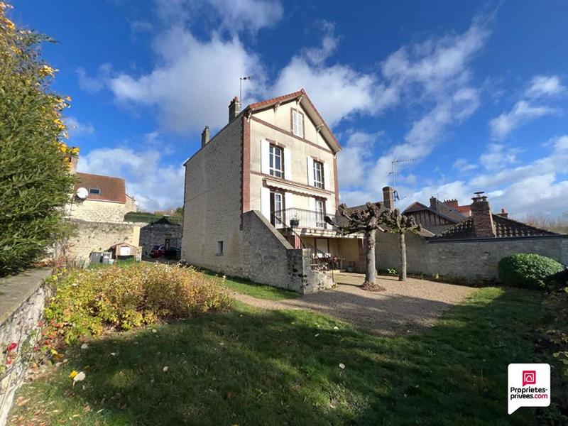 Maison - 162 m² - 7 pièces