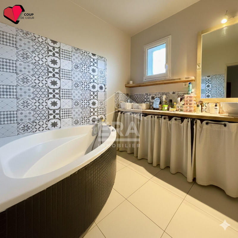 Villa - 104 m² - 4 pièces