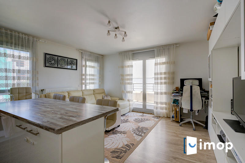 Appartement - 66 m² - 3 pièces