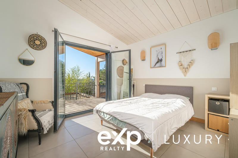 Villa - 166 m² - 4 pièces