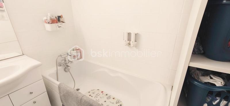 Appartement - 75 m² - 4 pièces