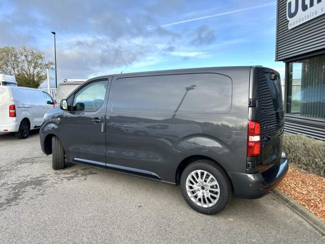 Peugeot Expert Fourgon 24 991.00 Ht - m 2.0 Bluehdi 145 Ch Eat8 Gris Pack Look 3 Camera Moduwork Jumpy