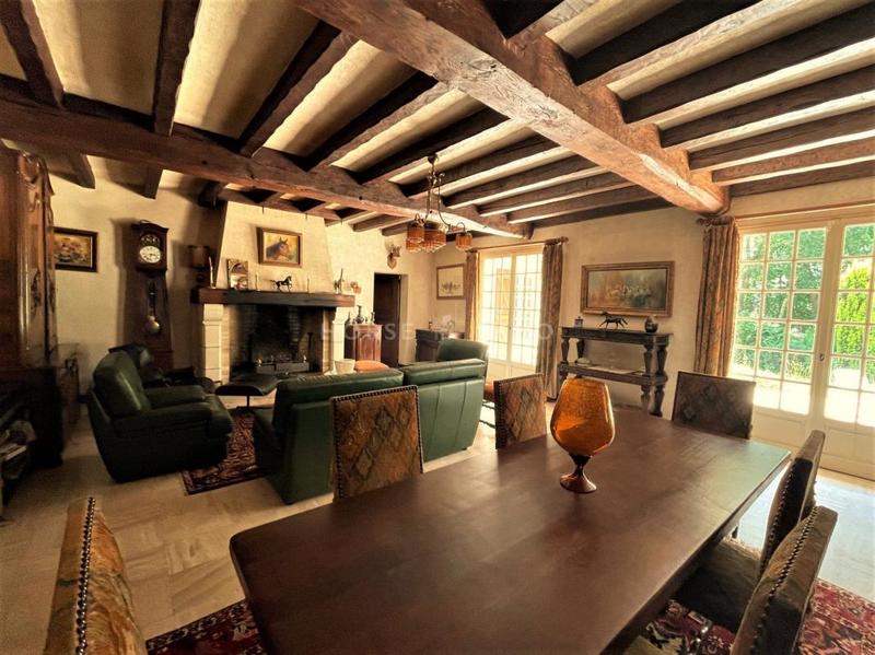 Haras - 303 m² - 10 pièces