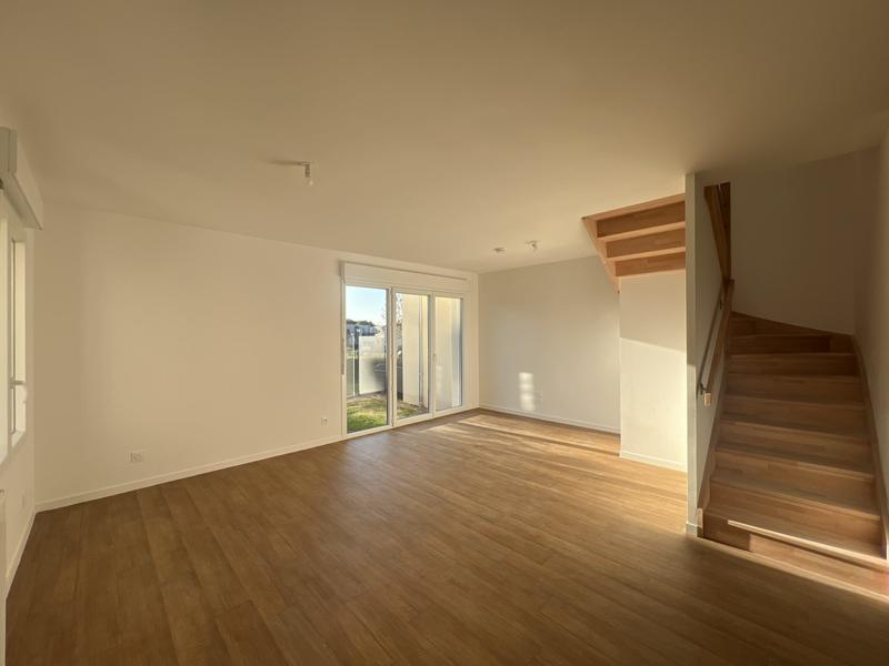 Appartement - 85 m² - 4 pièces