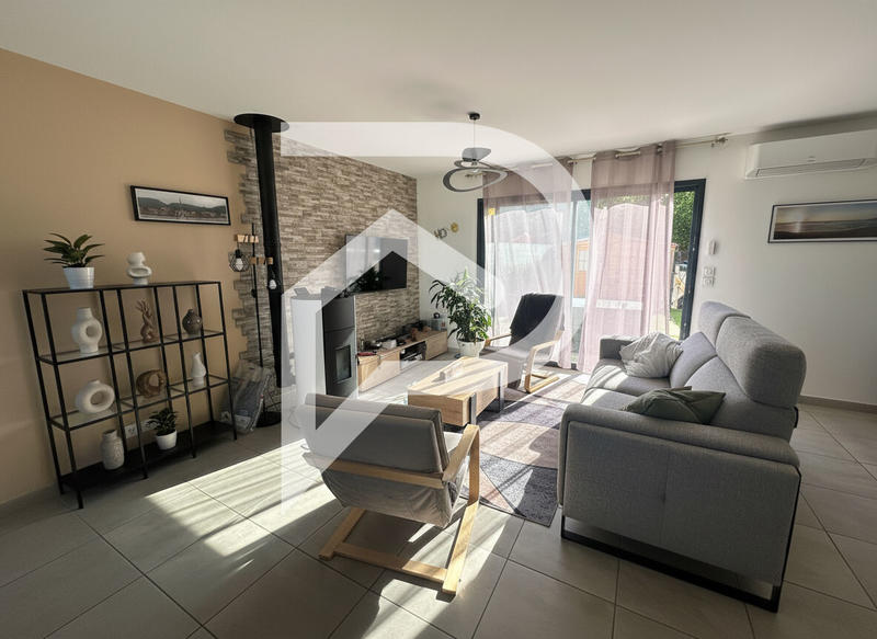 Maison - 85 m² - 4 pièces