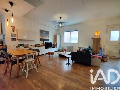 Maison - 90 m² - 4 pièces