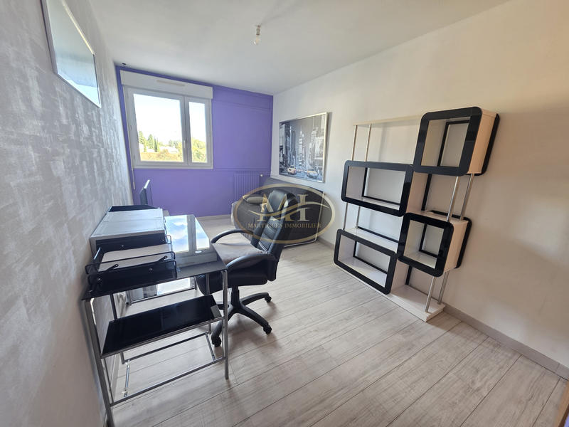 Appartement - 93 m² - 5 pièces