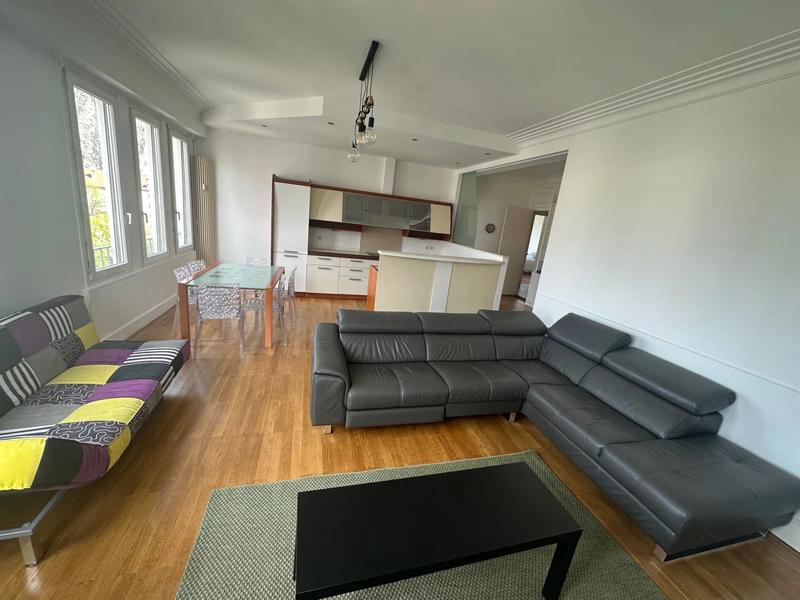 Appartement - 137 m² - 6 pièces