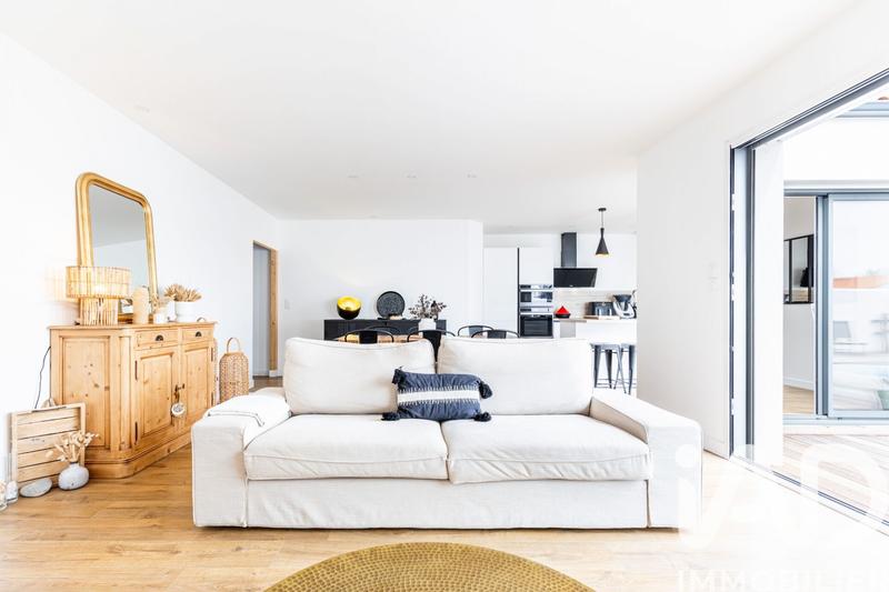 Maison - 120 m² - 5 pièces