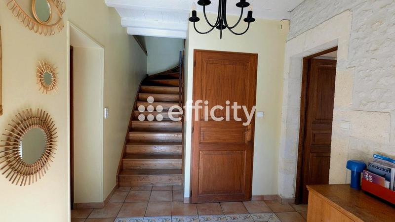 Maison - 210 m² - 5 pièces