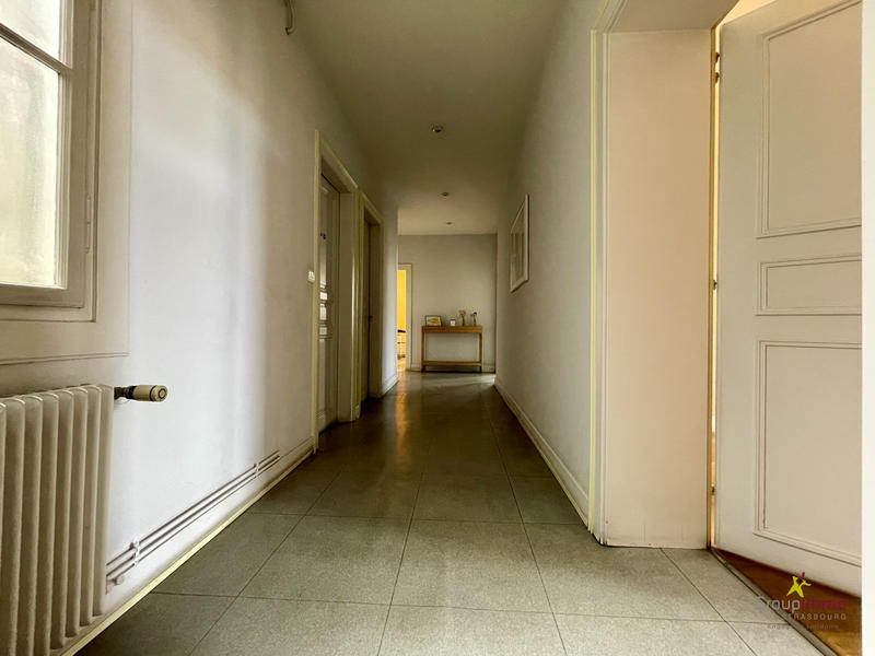 Appartement - 123 m² - 5 pièces