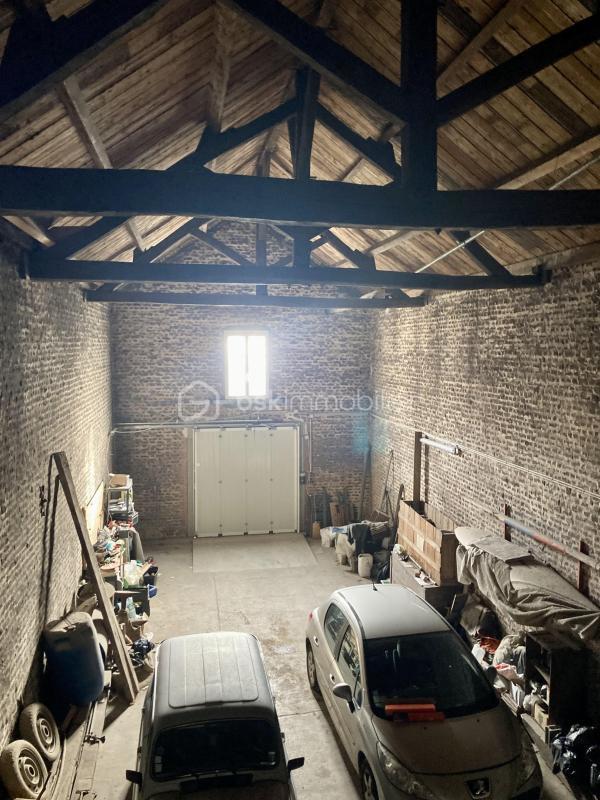 Demeure - 600 m² - 14 pièces