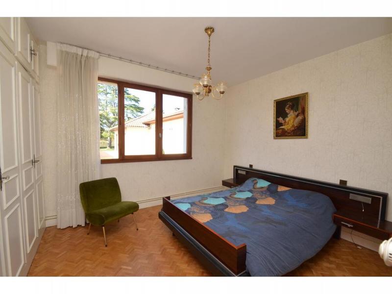 Maison - 229 m² - 6 pièces