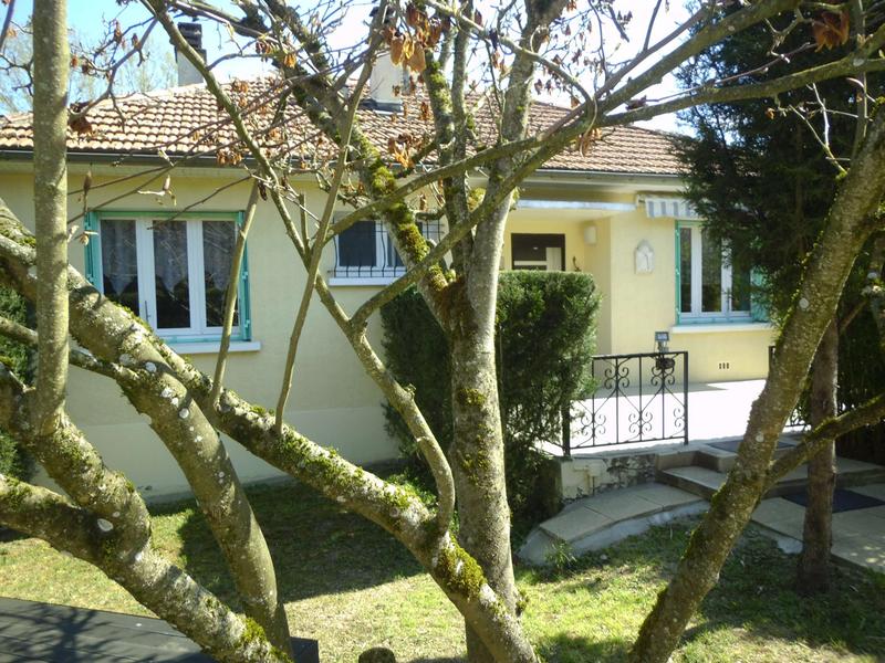 Maison - 96 m² - 5 pièces