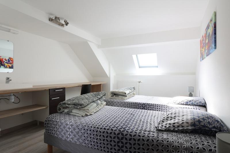 Corps de ferme - 400 m² - 20 pièces