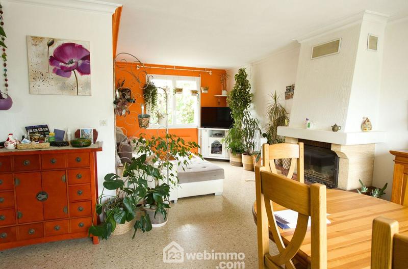 Maison - 95 m² - 5 pièces