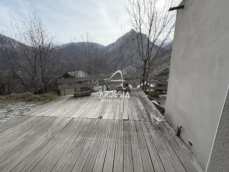 Maison - 136 m² - 4 pièces