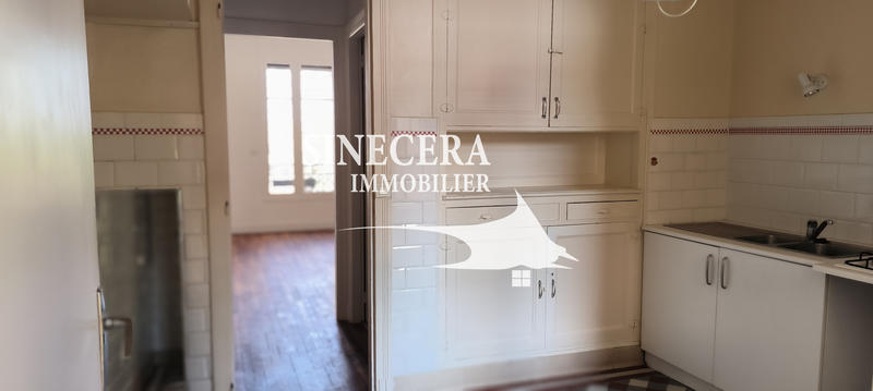 Appartement - 210 m² - 3 pièces