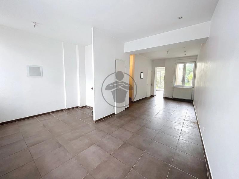 Maison - 148 m² - 6 pièces