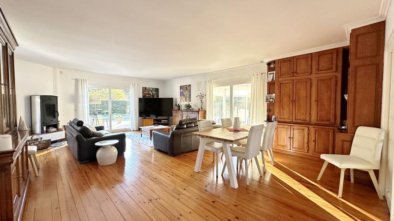 Maison contemporaine - 182 m² - 5 pièces