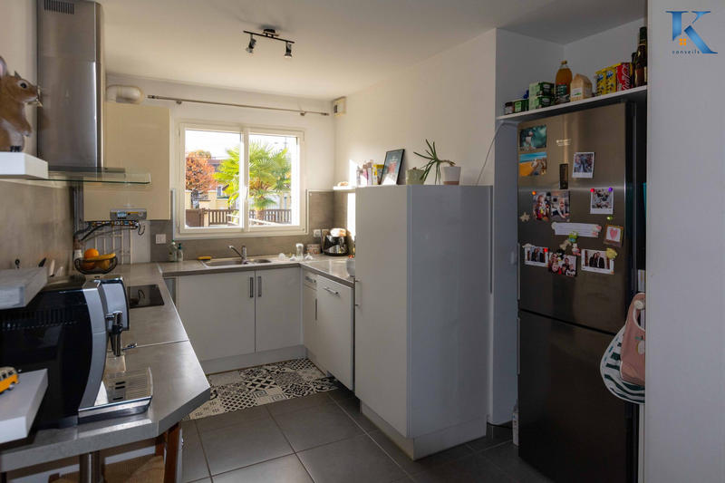 Maison - 96 m² - 4 pièces