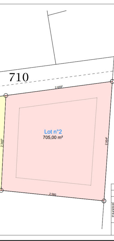 Terrain - 705 m²