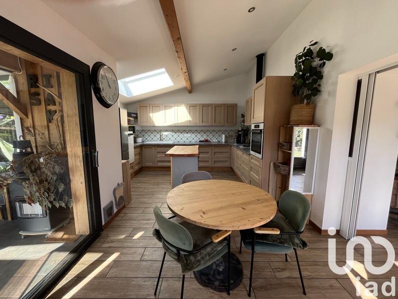 Maison - 80 m² - 3 pièces