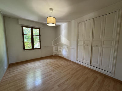 Maison - 158 m² - 5 pièces