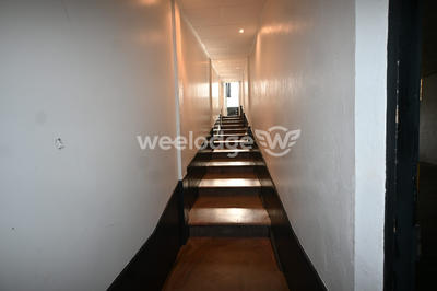 Maison - 182 m² - 7 pièces