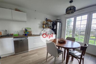 Maison - 152 m² - 5 pièces