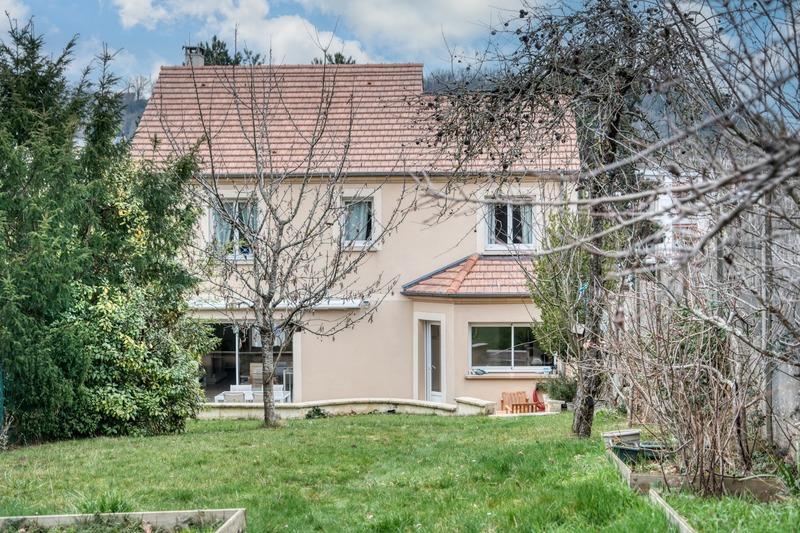 Maison - 133 m² - 6 pièces