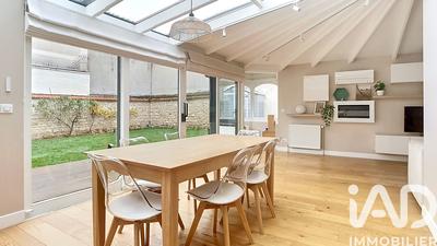 Maison - 143 m² - 6 pièces