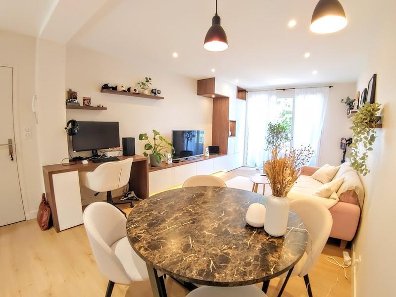 Appartement ancien - 66 m² - 3 pièces