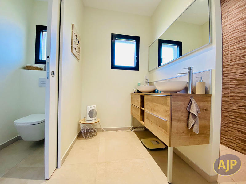 Villa - 150 m² - 4 pièces