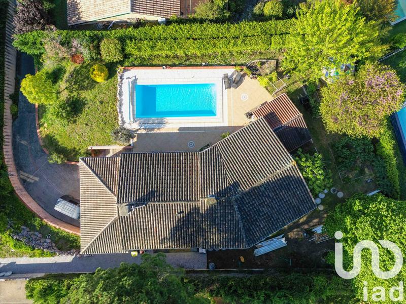 Maison - 159 m² - 6 pièces