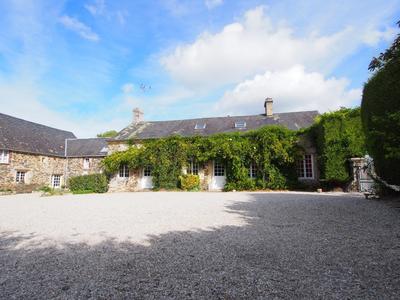 Local d'activités - 300 m² - 6 pièces