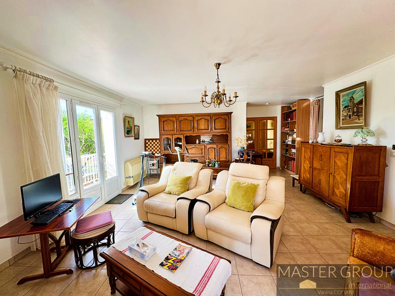 Viager - Maison - 163 m² - 6 pièces