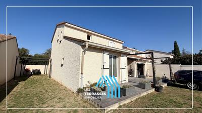 Maison - 110 m² - 6 pièces