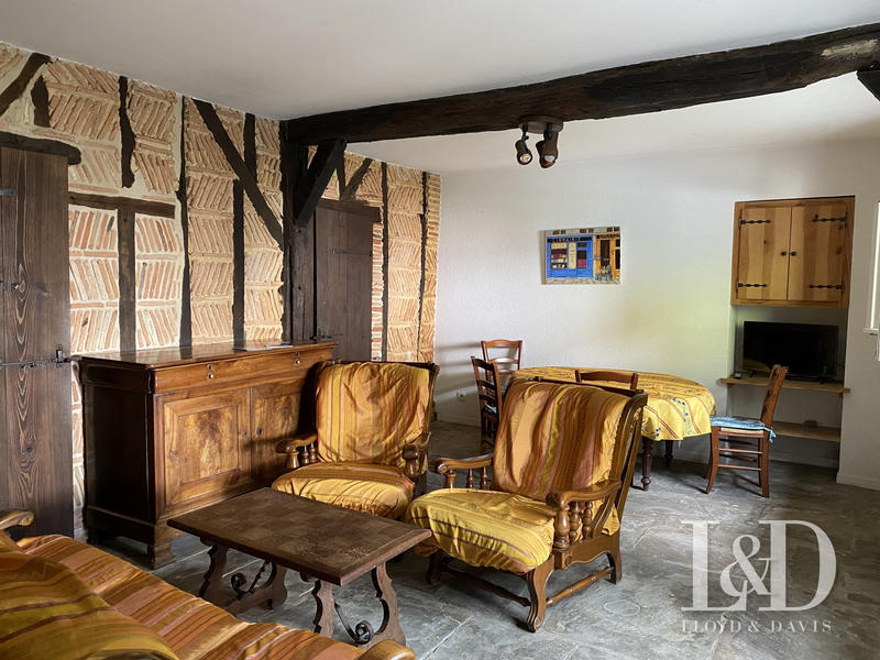 Maison ancienne - 500 m² - 21 pièces