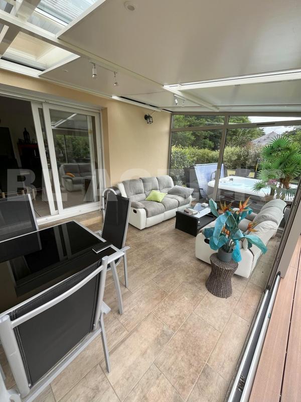 Maison - 144 m² - 6 pièces