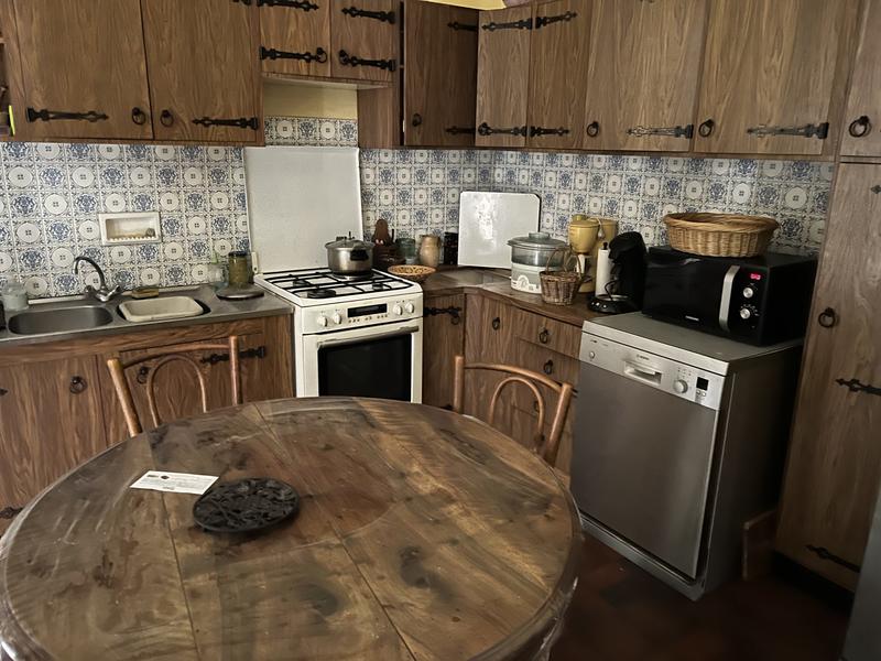 Maison - 342 m² - 13 pièces