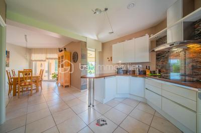 Maison d'architecte - 290 m² - 8 pièces