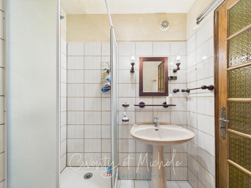 Maison - 308 m² - 10 pièces