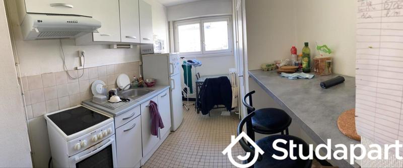 Chambre - 9 m² - 1 pièce