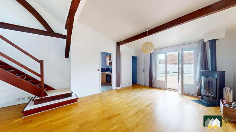 Maison - 102 m² - 4 pièces